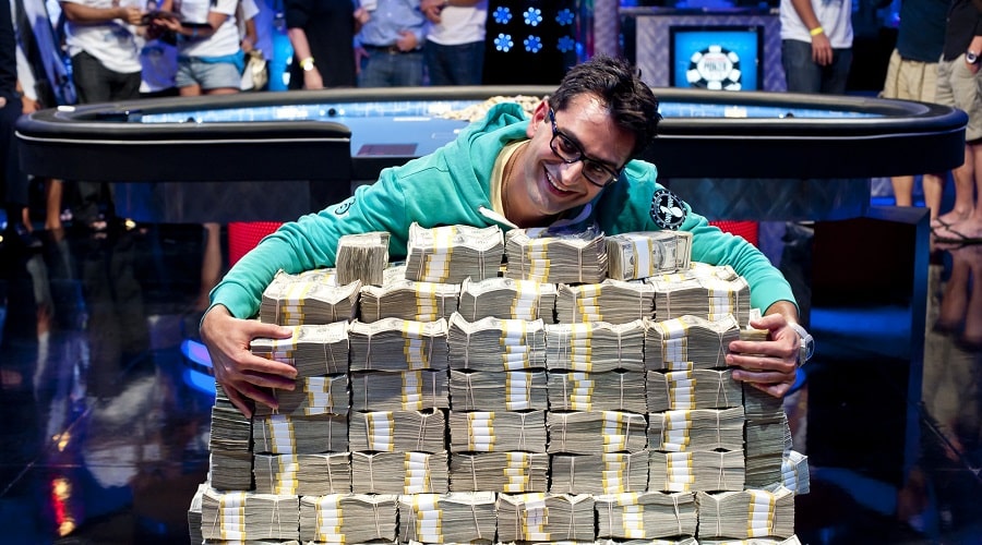 What you need to know before playing poker for money