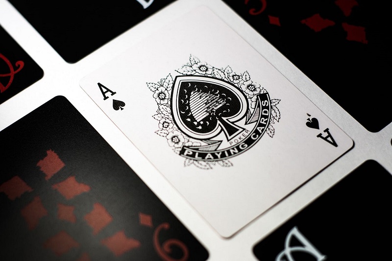 online-poker-advantages-over-offline